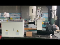 50-110mmPP PEポリ塩化ビニールの単一の壁は管の放出の生産ラインを波形を付けた