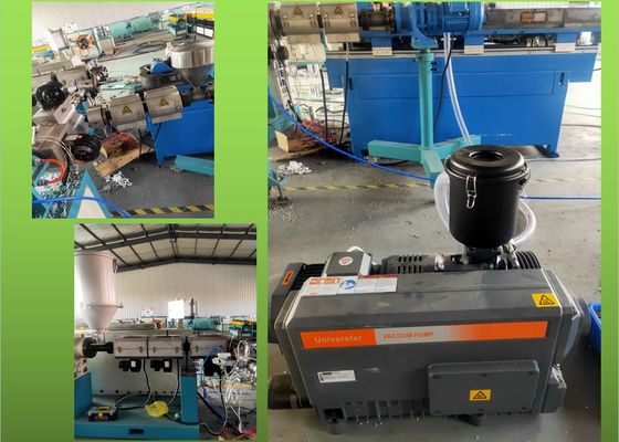 2-3.5m/Minポリ塩化ビニールの倍の壁は管の生産ラインを250-300のKg/H波形を付けた