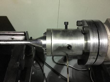 機械単一の壁を形作るPPのPE押しのブロックは管の生産ラインを波形を付けた