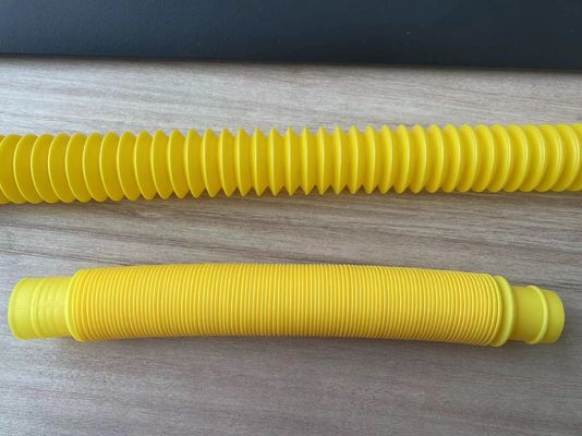 PE PPポリ塩化ビニールのアコーディオンの電気波形のホースの単一の壁の管の放出ライン