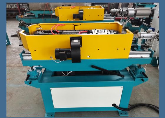ポリ塩化ビニールのHDPE PPの二重壁の螺線形の波形の管の押出機