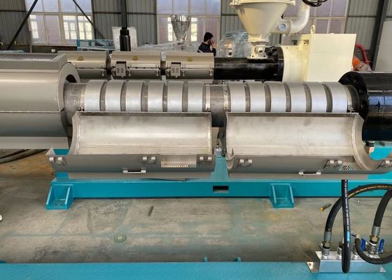 高性能はプラスチック単一/二重壁の波形の管の放出ラインをコンピュータ化した