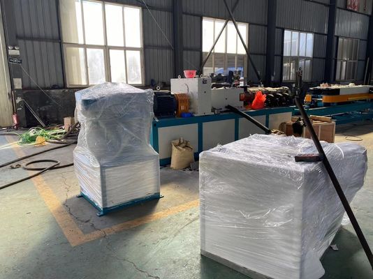 プラスチック ポリ塩化ビニールUPVCの管の機械排水の電気水路ワイヤー ガス管100-500kg/H